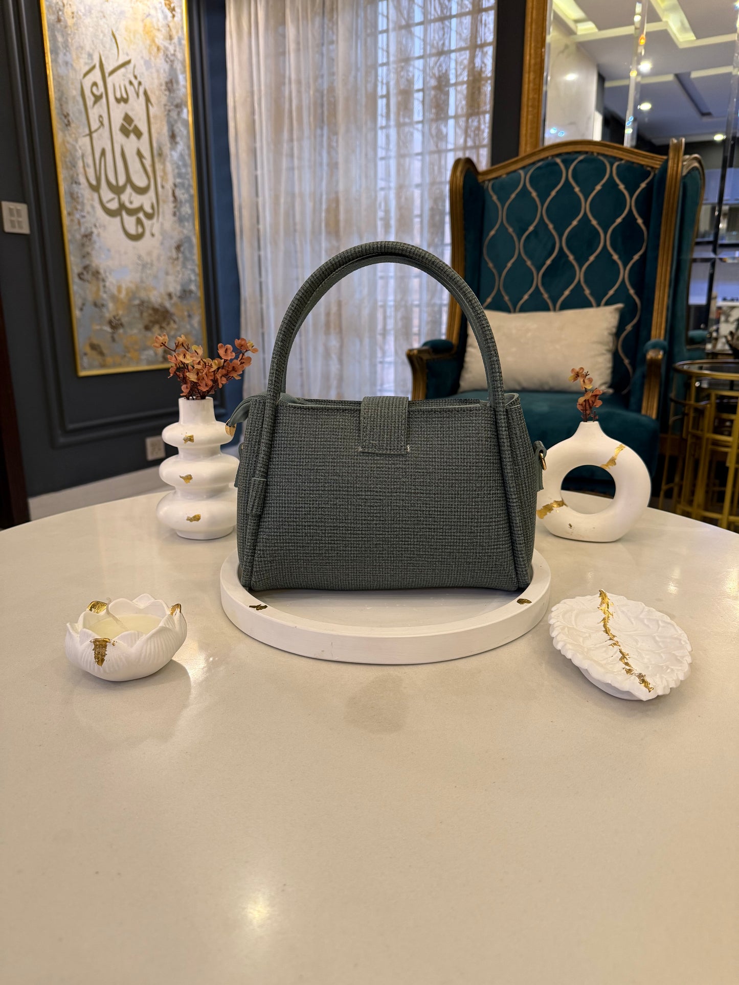 The Heritage Luxe Collection –
Emerald Green.
