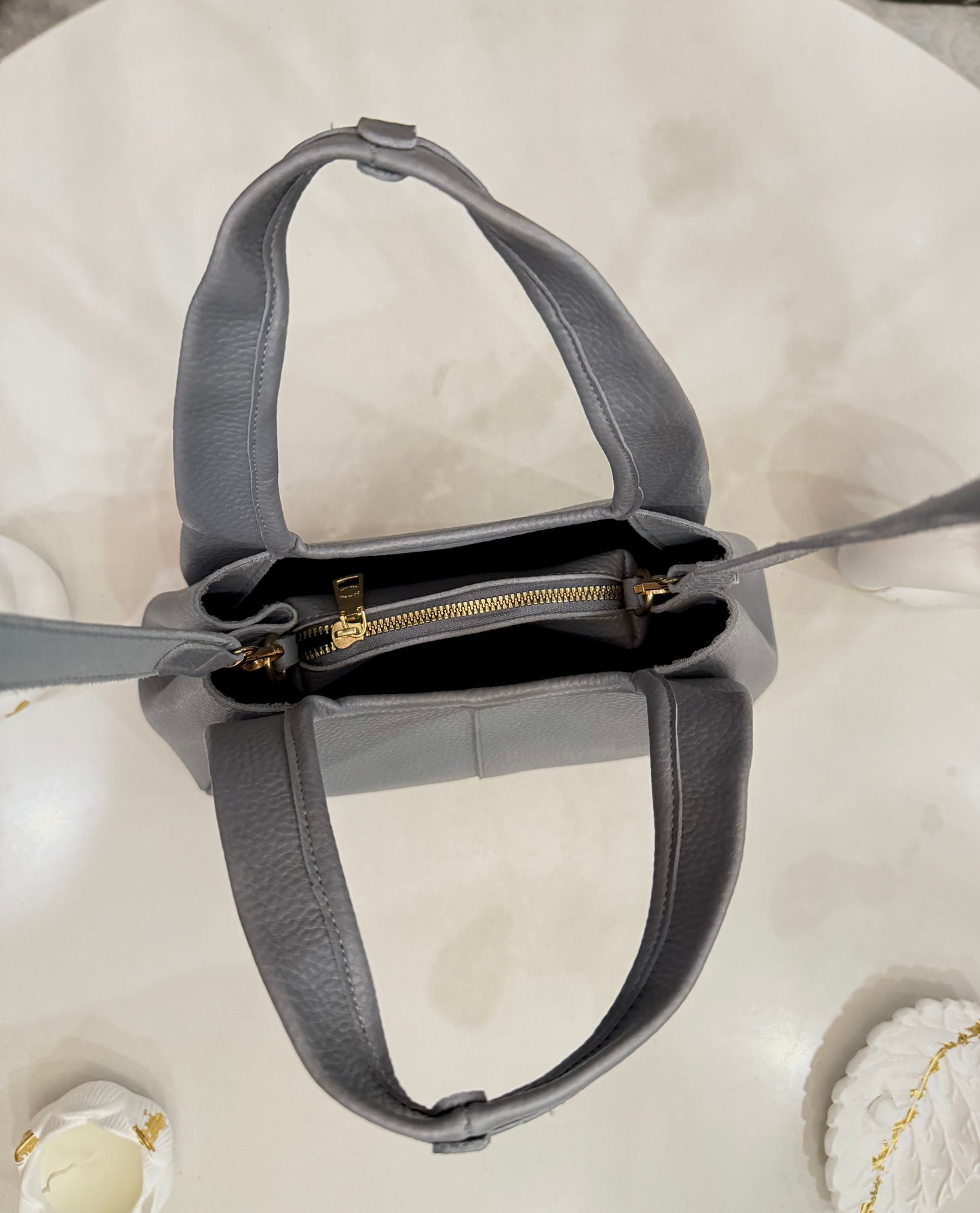 The Heritage Lux Collection - Ash Grey Essence.