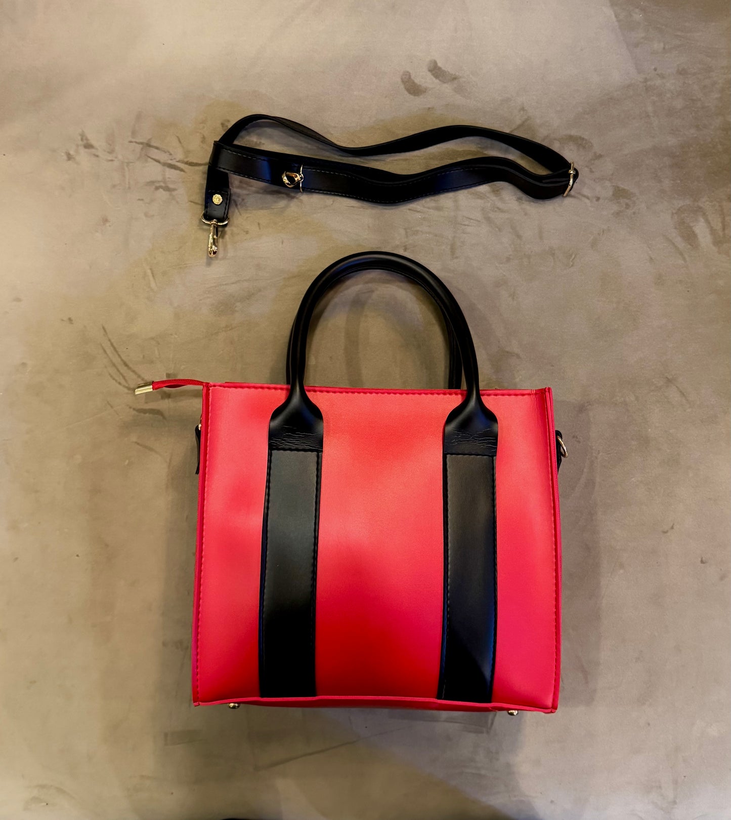 Italian Tote. Wine-Red
