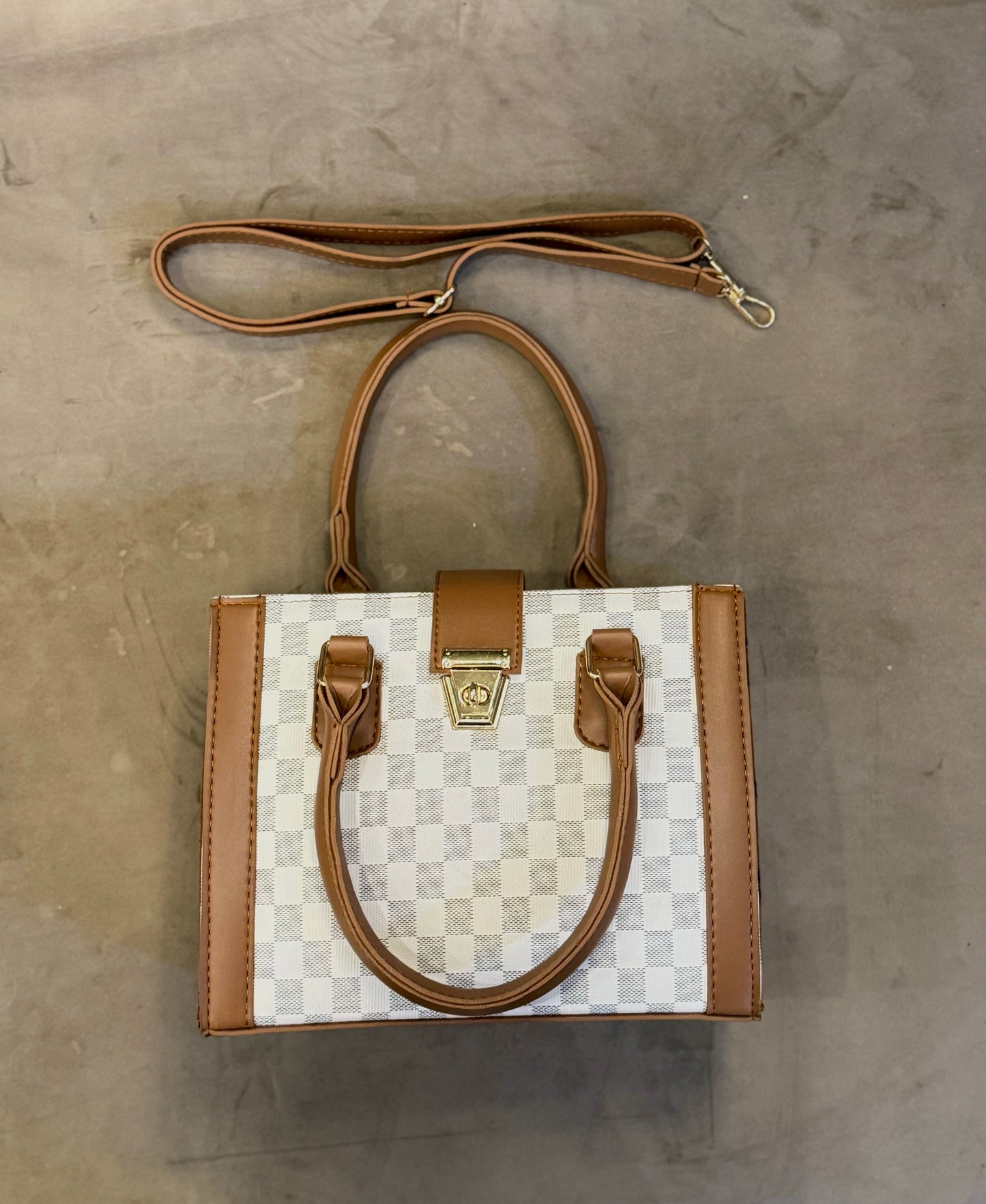 Checkered wish bag - white