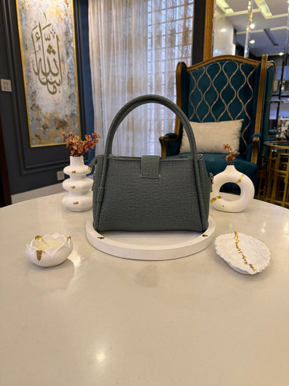 The Heritage Luxe Collection –
Emerald Green.