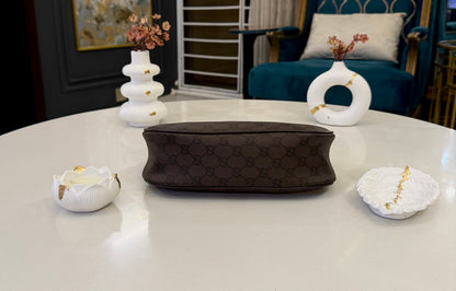 Signature Classic Luxe Collection – Classic Brown Crossbody