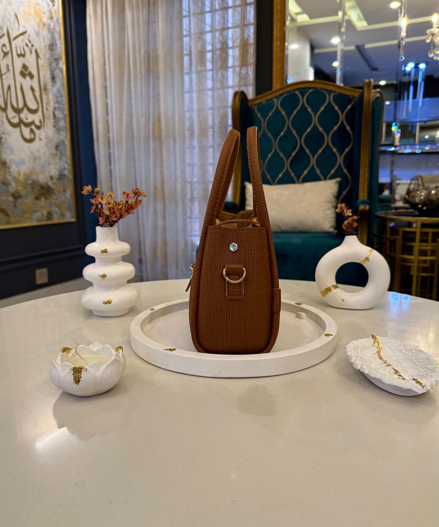 The Heritage Luxe Collection –
Chestnut Royale.