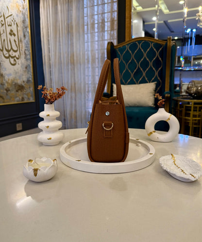 The Heritage Luxe Collection –
Chestnut Royale.