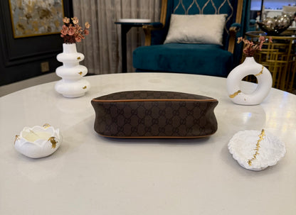 Signature Classic Luxe Collection – Tan Brown Crossbody