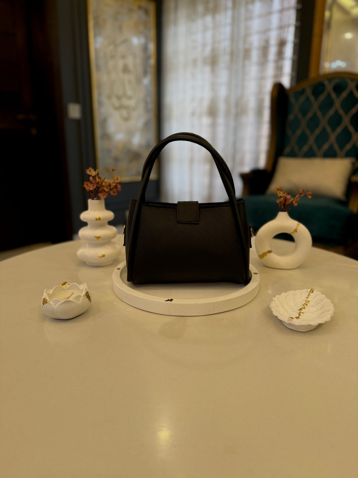 The Heritage Luxe Collection – Timeless Black.