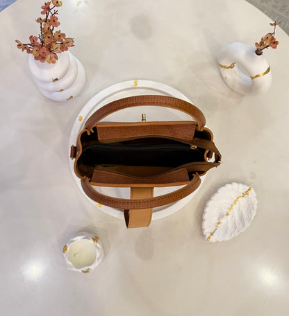 The Heritage Luxe Collection –
Chestnut Royale.