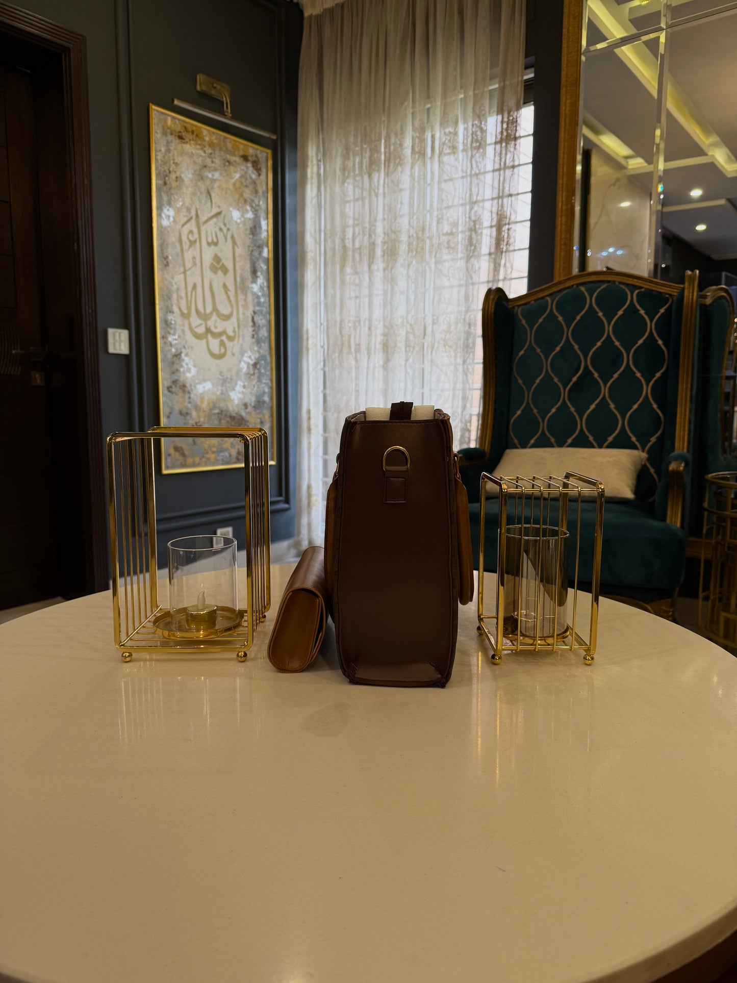 The Heritage Luxe Collection – Truffle Brown Royal.