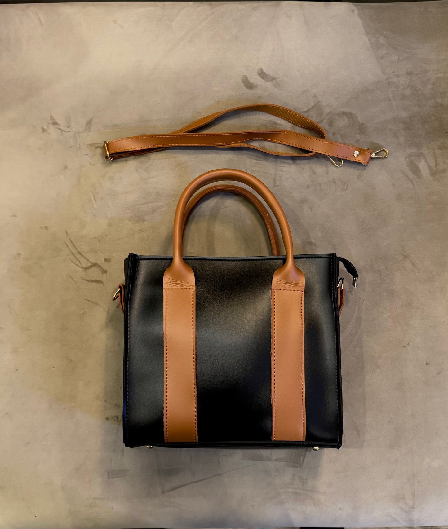 Italian Tote - Black
