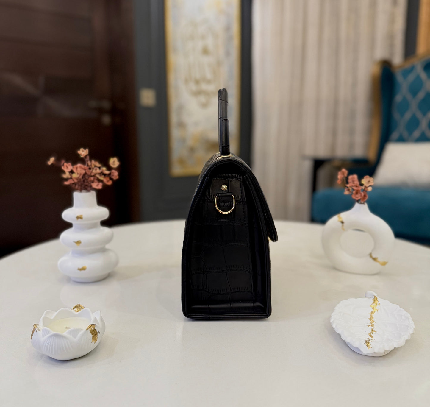 Signature Classic Luxe – Prestige Black Top Handle bag.